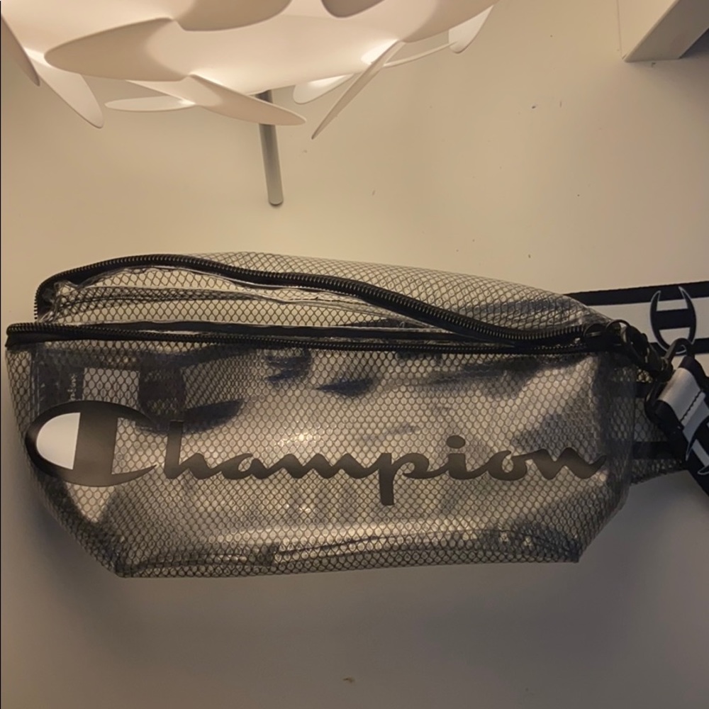 Champion Fanny Pack